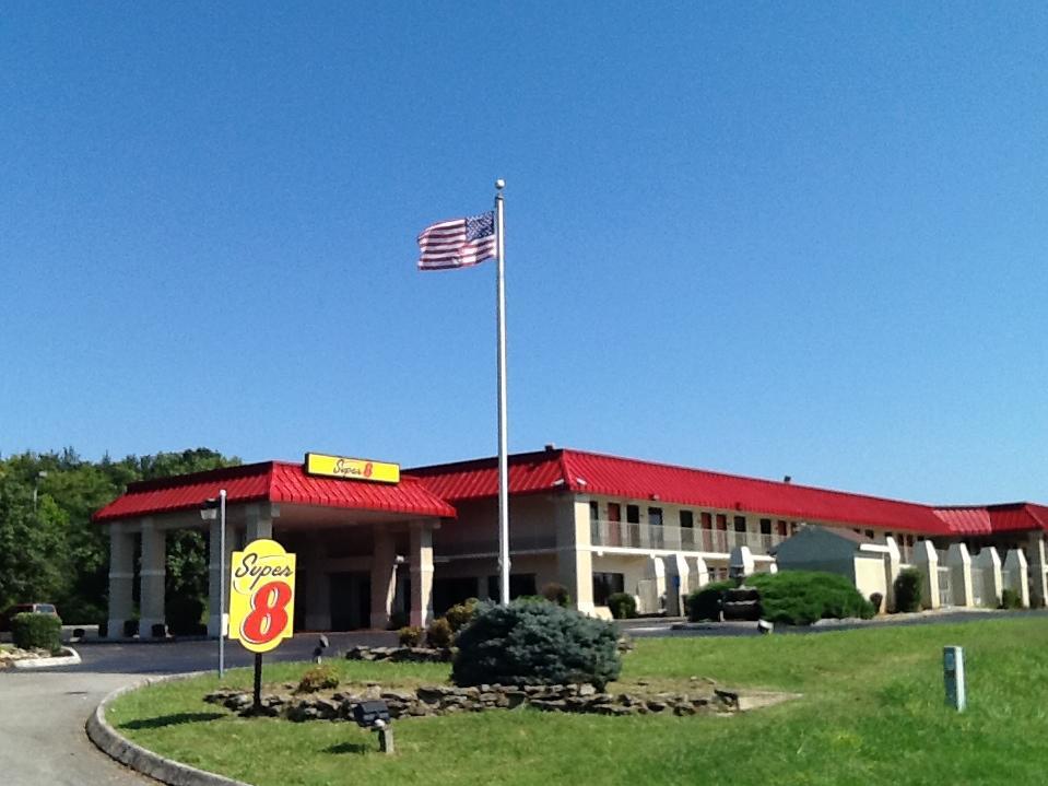 Super 8 By Wyndham Knoxville North/Powell Экстерьер фото